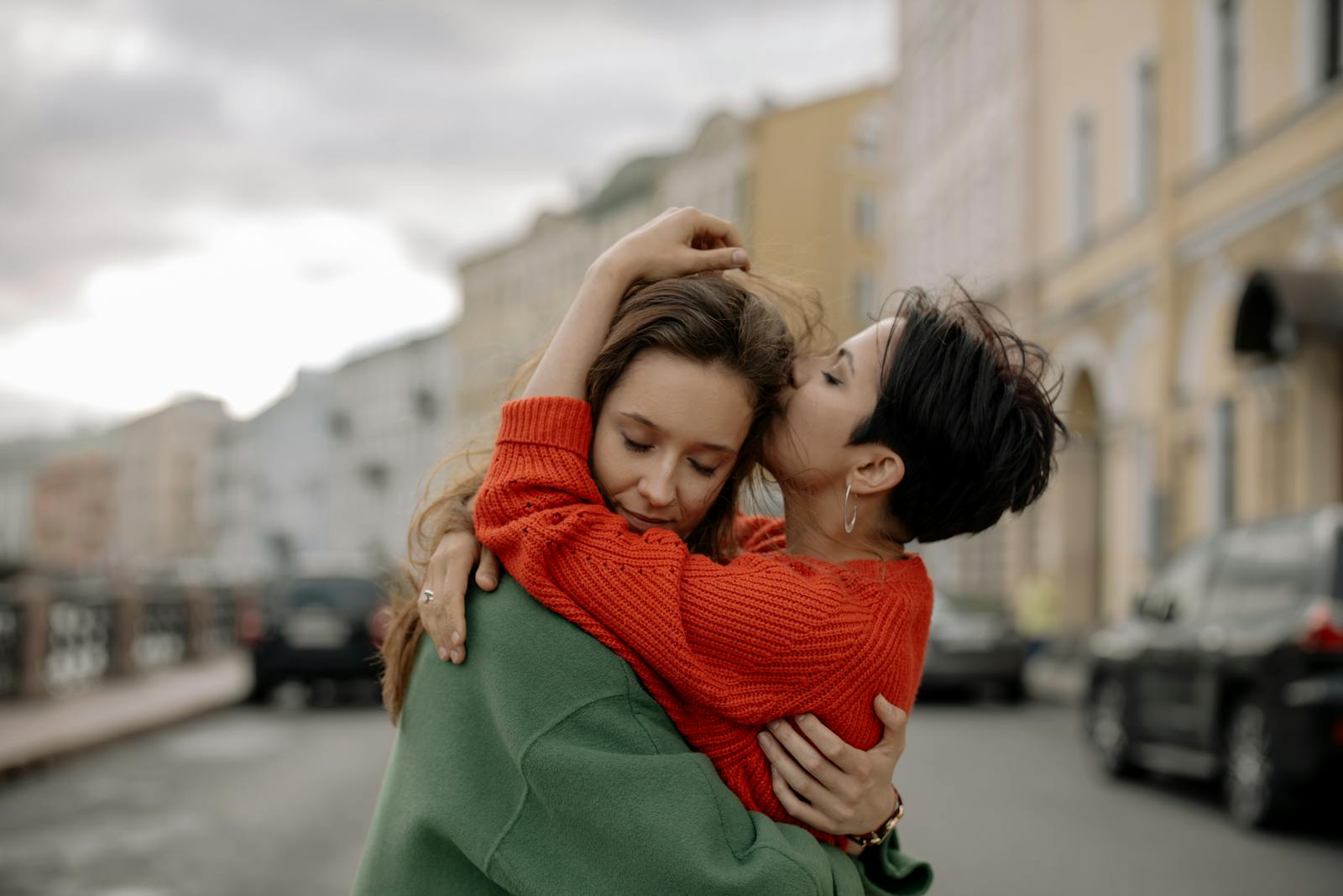 Affectionate couple holding each other - how people feel loved